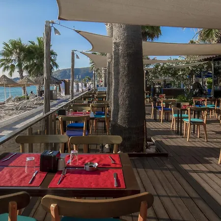 Otel Adella Kuşadası