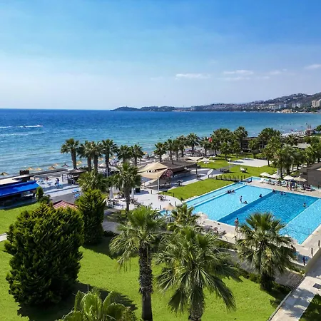 Otel Adella