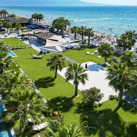 Adella Otel 5*